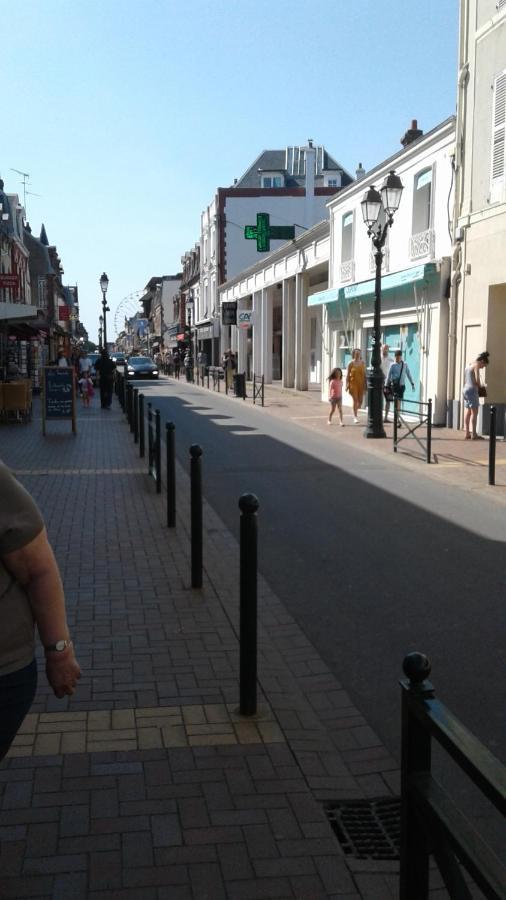 Ferienwohnung L'Annexe Cabourg Exterior foto